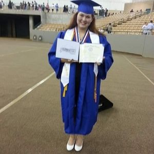 Meet your Posher, Vicki